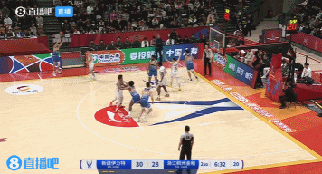 ?复刻巴特勒绝杀球！阿不都接齐麟边线发球直接空接上篮